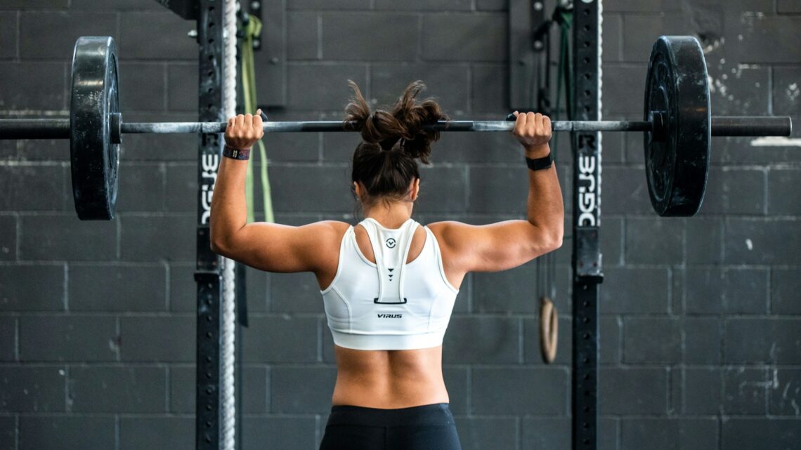 Des exercices de renforcement musculaire dans votre routine quotidienne