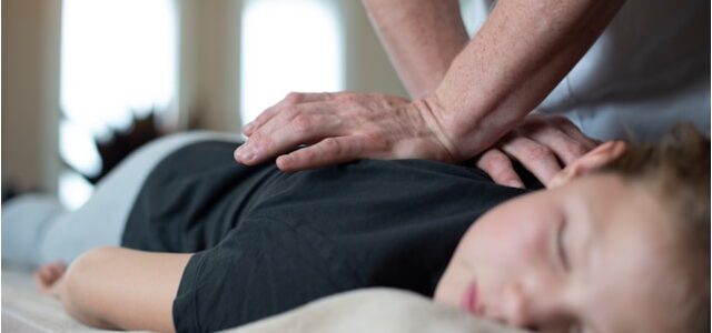 Quel est le coût d’une séance chez un chiropracteur en 2025 ? un chiropracteur