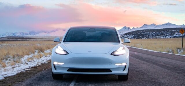 Un tour du monde en voiture électrique : mythes et réalités