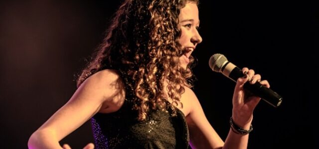 Respiration consciente : le secret pour booster la performance vocale des chanteurs