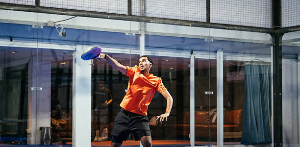 Quel entretien prévoir après installer un terrain de padel afin de prolonger sa durée de vie ?