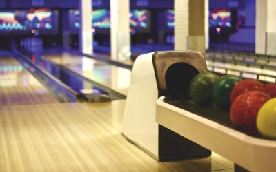 Bowling en famille : à partir de quel âge un enfant joue vraiment