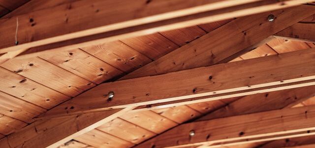 Traverse en bois : comment aménager son extérieur